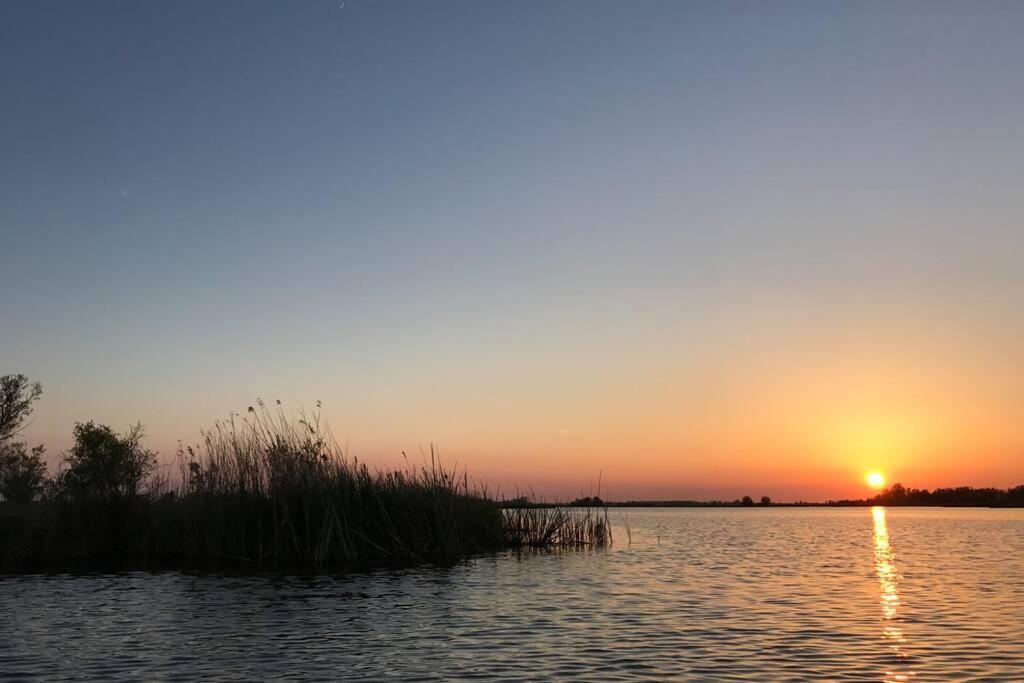 Romantic Dutch Hideaway Jisp エクステリア 写真